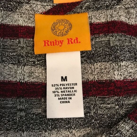Ruby Rd Top Women Size Medium Red Metallic Striped Shark Bite Hem 3/4 Sleeve NWT - Picture 11 of 11